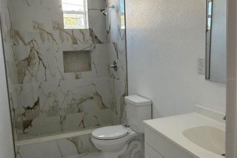 Apartamento en alquiler en Tarpon Springs, Florida, 1 dormitorio, 94.2 m2 № 2200816 - foto 9