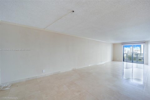 Condominio en venta en Miami Beach, Florida, 2 dormitorios, 127.09 m2 № 1857368 - foto 8