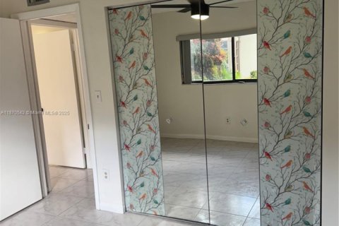 Copropriété à louer à Tamarac, Floride: 2 chambres, 97.55 m2 № 1926984 - photo 12