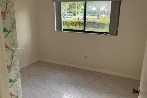 Copropriété à louer à Tamarac, Floride: 2 chambres, 97.55 m2 № 1926984 - photo 10