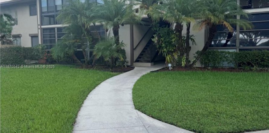 Condo à Tamarac, Floride, 2 chambres  № 1926984