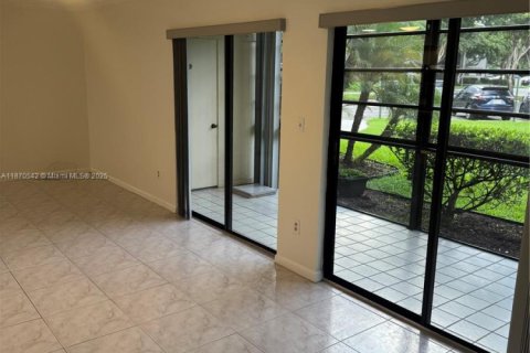 Copropriété à louer à Tamarac, Floride: 2 chambres, 97.55 m2 № 1926984 - photo 20