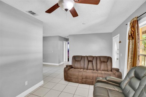 Casa en venta en St. Lucie, Florida, 2 dormitorios, 117.06 m2 № 1827370 - foto 5