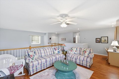 Casa en venta en Orlando, Florida, 4 dormitorios, 241.27 m2 № 2157503 - foto 19