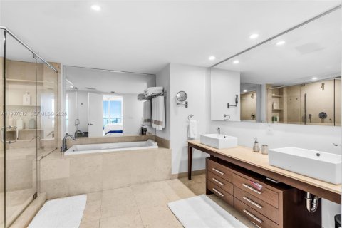 Copropriété à louer à Miami, Floride: 3 chambres, 173.73 m2 № 2060382 - photo 20