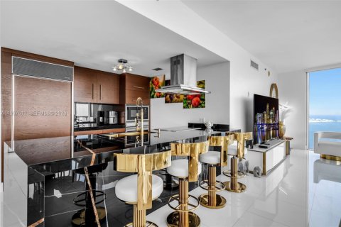 Copropriété à louer à Miami, Floride: 3 chambres, 173.73 m2 № 2060382 - photo 8