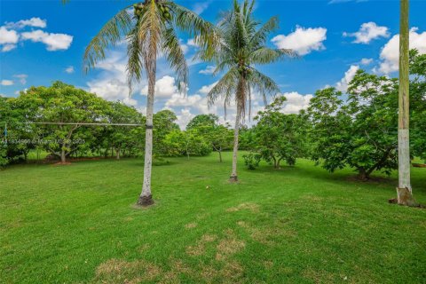 Casa en venta en Homestead, Florida, 3 dormitorios, 143.53 m2 № 1934862 - foto 15