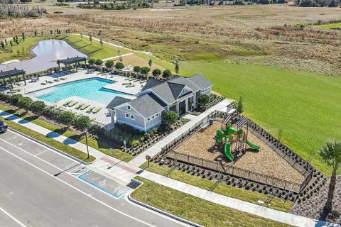 Casa en venta en Wesley Chapel, Florida, 4 dormitorios, 233.28 m2 № 1876518 - foto 7