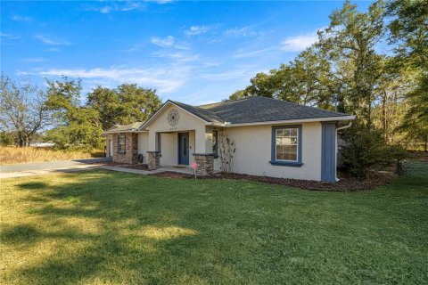 Villa ou maison à vendre à Ocala, Floride: 3 chambres, 144.37 m2 № 2267491 - photo 2