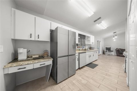 Villa ou maison à vendre à Ocala, Floride: 3 chambres, 144.37 m2 № 2267491 - photo 11