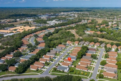Casa en venta en Spring Hill, Florida, 3 dormitorios, 158.49 m2 № 1678298 - foto 9
