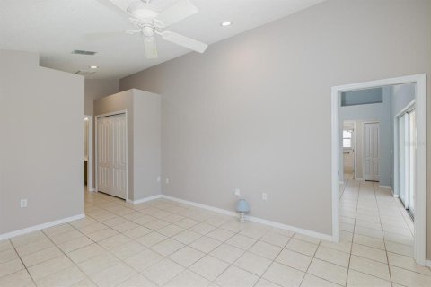 Casa en venta en Spring Hill, Florida, 3 dormitorios, 158.49 m2 № 1678298 - foto 27