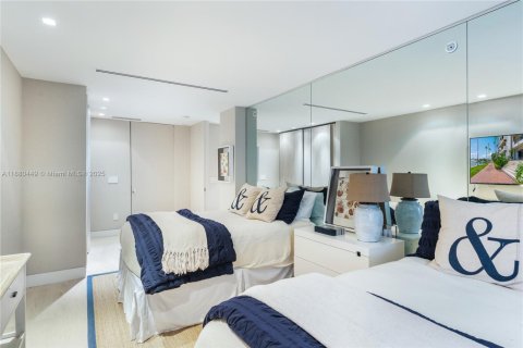 Снять в аренду кондоминиум в Майами-Бич, Флорида 4 спальни, 254.92м2, № 1929258 - фото 23