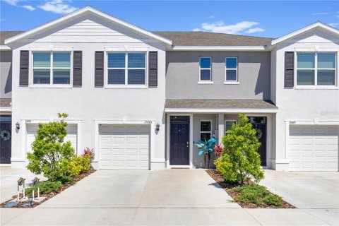 Touwnhouse à louer à Lakewood Ranch, Floride: 3 chambres, 119.29 m2 № 2389267 - photo 2