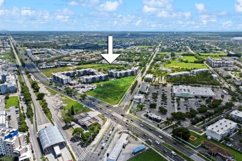 Immobilier commercial à vendre à Homestead, Floride № 2058251 - photo 4