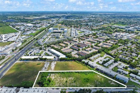 Immobilier commercial à vendre à Homestead, Floride № 2058251 - photo 3