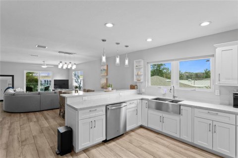 Duplex in Indian Rocks Beach, Florida 6 bedrooms, 248.98 sq.m. № 1909128 - photo 24
