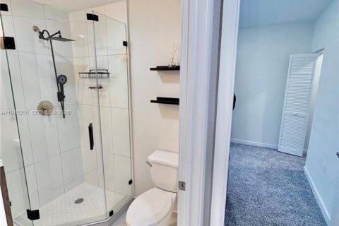 Commercial property in Homestead, Florida 1 bedroom № 2002700