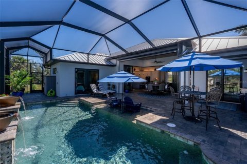 House in Port Charlotte, Florida 3 bedrooms, 213.86 sq.m. № 1585810 - photo 4