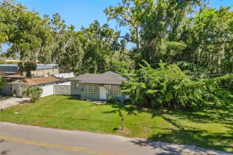 Villa ou maison à vendre à Kissimmee, Floride: 2 chambres, 102.47 m2 № 2416491 - photo 22