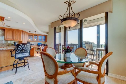 Copropriété à vendre à Saint Pete Beach, Floride: 2 chambres, 131.92 m2 № 2280362 - photo 9
