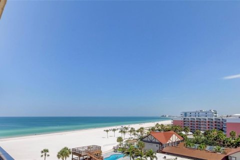 Copropriété à vendre à Saint Pete Beach, Floride: 2 chambres, 131.92 m2 № 2280362 - photo 3