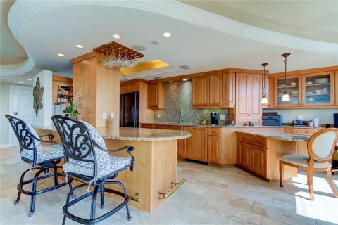 Copropriété à vendre à Saint Pete Beach, Floride: 2 chambres, 131.92 m2 № 2280362 - photo 12