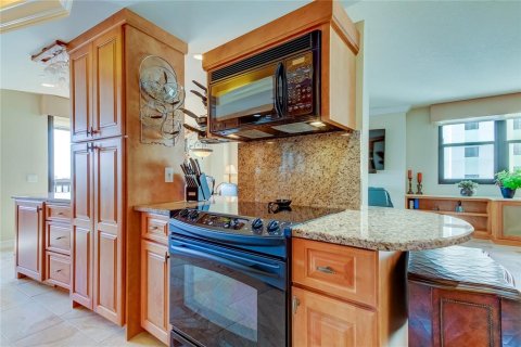 Copropriété à vendre à Saint Pete Beach, Floride: 2 chambres, 131.92 m2 № 2280362 - photo 15