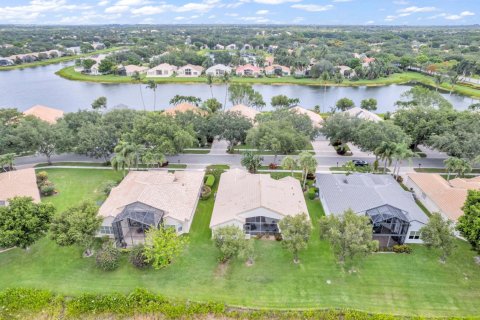 Casa en venta en Boynton Beach, Florida, 3 dormitorios, 221.01 m2 № 1216152 - foto 1