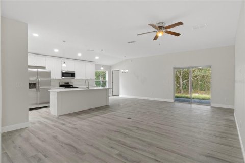 House in Hernando, Florida 4 bedrooms, 154.4 sq.m. № 2118957 - photo 5