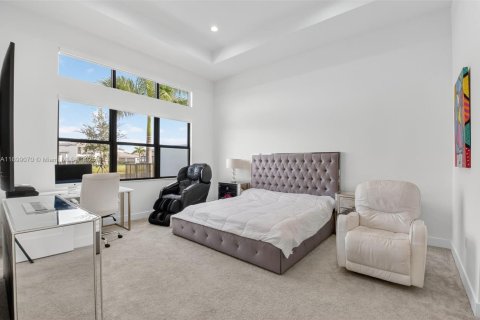 House in Boca Raton, Florida 3 bedrooms, 239.04 sq.m. № 1953958 - photo 19