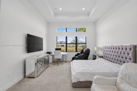 House in Boca Raton, Florida 3 bedrooms, 239.04 sq.m. № 1953958 - photo 13