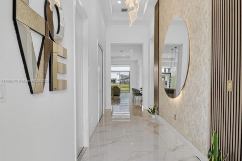 House in Boca Raton, Florida 3 bedrooms, 239.04 sq.m. № 1953958 - photo 16