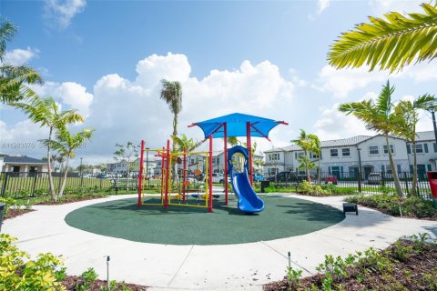 Touwnhouse à louer à Florida City, Floride: 3 chambres, 143.53 m2 № 2045553 - photo 15