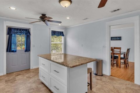 House in Lakeland, Florida 4 bedrooms, 205.13 sq.m. № 1910881 - photo 10