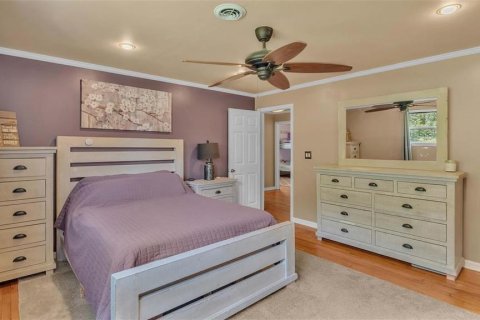 House in Lakeland, Florida 4 bedrooms, 205.13 sq.m. № 1910881 - photo 15