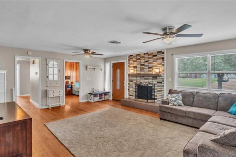 House in Lakeland, Florida 4 bedrooms, 205.13 sq.m. № 1910881 - photo 5