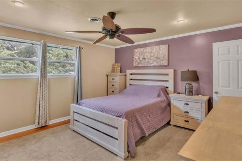 House in Lakeland, Florida 4 bedrooms, 205.13 sq.m. № 1910881 - photo 16