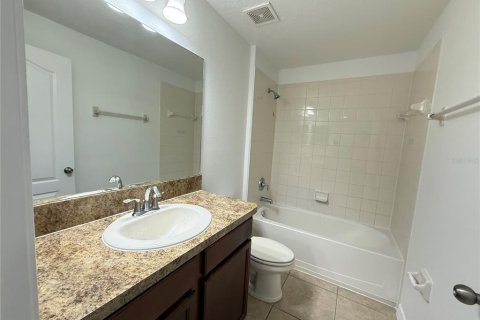 Adosado en alquiler en Orlando, Florida, 3 dormitorios, 147.99 m2 № 2167731 - foto 17
