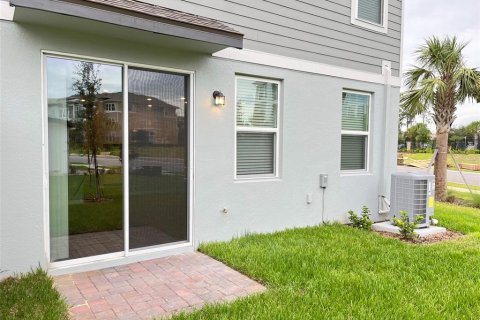 Touwnhouse à louer à Davenport, Floride: 3 chambres, 145.48 m2 № 2106525 - photo 11