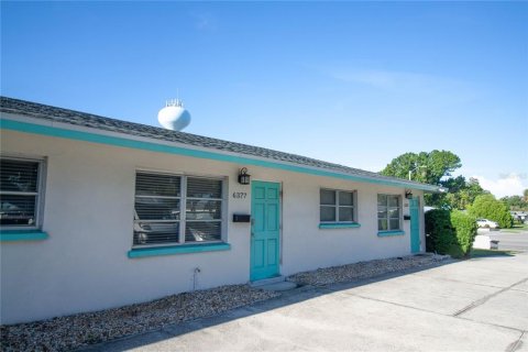 Appartement à Sarasota, Floride 2 chambres, 69.12 m2 № 2415149