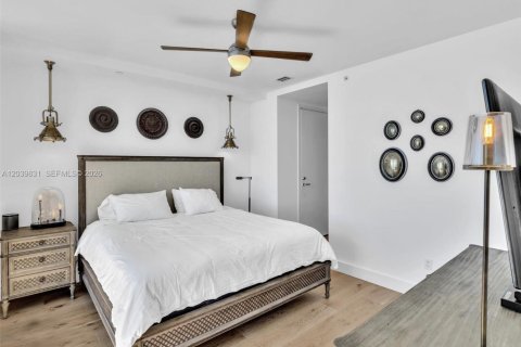 Condominio en alquiler en Miami, Florida, 2 dormitorios, 150.69 m2 № 2086192 - foto 19