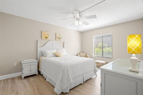 Villa ou maison à vendre à Tarpon Springs, Floride: 2 chambres, 90.95 m2 № 2399454 - photo 17
