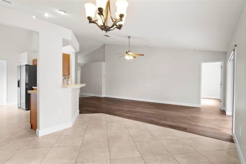 Villa ou maison à vendre à Lutz, Floride: 3 chambres, 139.82 m2 № 2438225 - photo 23