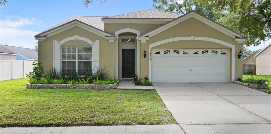 Villa ou maison à Lutz, Floride 3 chambres, 139.82 m2 № 2438225