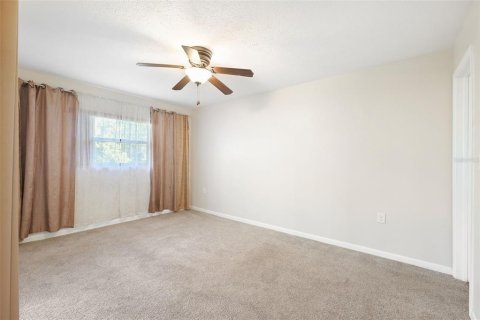 Condominio en alquiler en Port Richey, Florida, 2 dormitorios, 93.83 m2 № 1900210 - foto 14