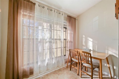 Condominio en alquiler en Port Richey, Florida, 2 dormitorios, 93.83 m2 № 1900210 - foto 13