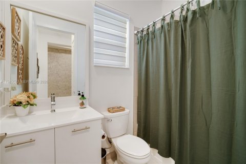 Villa ou maison à vendre à Miramar, Floride: 4 chambres, 221.94 m2 № 2053326 - photo 27