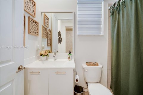 Villa ou maison à vendre à Miramar, Floride: 4 chambres, 221.94 m2 № 2053326 - photo 28