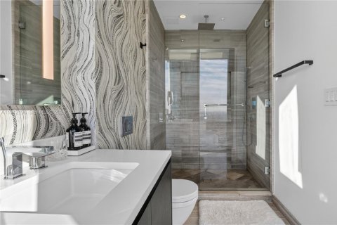 Condominio en venta en Miami, Florida, 2 dormitorios, 104.7 m2 № 2034674 - foto 10